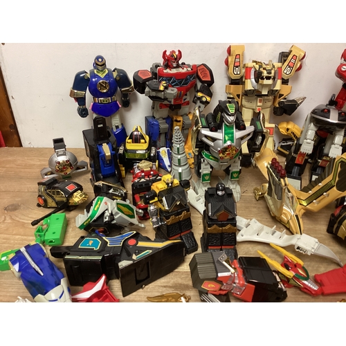 317 - Huge Bundle of Vintage Power Rangers Figures & Accessories