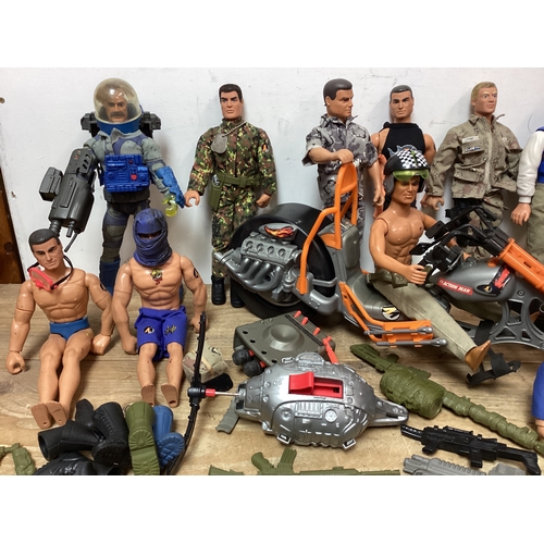 299 - Huge collection of Action Men Figures, Motorbike, Guns, Weapons & Accessories