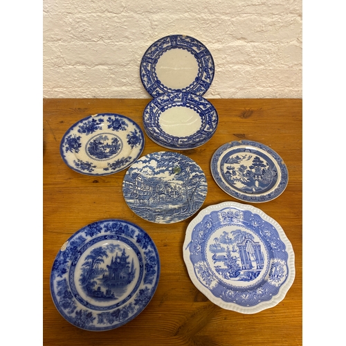 344 - Quantity of Blue and White Plates to Include Spode, Nankin, Wedgwood and Royal Doulton