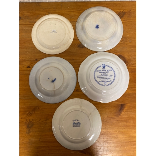 344 - Quantity of Blue and White Plates to Include Spode, Nankin, Wedgwood and Royal Doulton