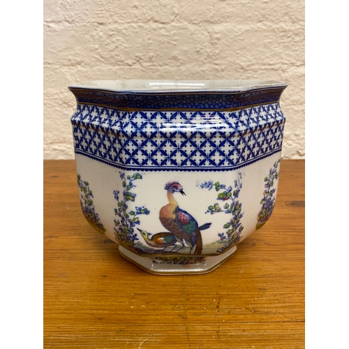 326 - C.1912-37 S.Hancock & Sons ‘Chantilly’ Floral Octagonal Planter featuring Colourful Birds, 23cm wide