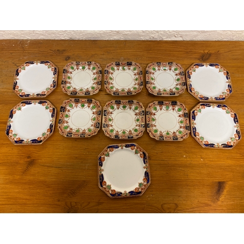 362 - Quantity of Imari Pattern China