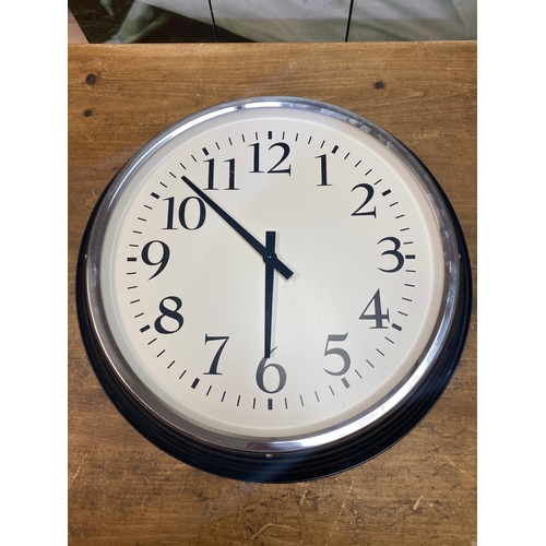 332 - Large Wall Clock. Battery Operated