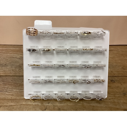 393 - Tray of 925 Sterling Silver Rings x 30