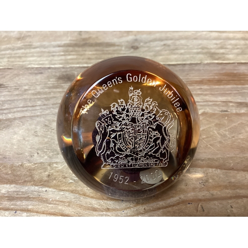 256 - Caithness Scotland Paperweight Queens Golden Jubilee