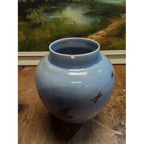 356 - vintage sylvac Misty Morn Vase