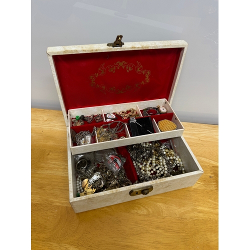 195 - *Jewellery box full of costume jewellery