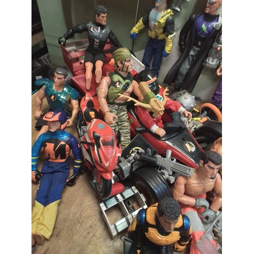 292 - Large collection of action man and villains also to include action man racing car other vehicles and... 