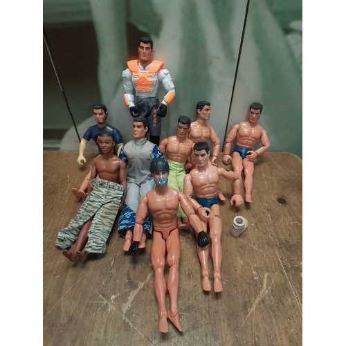 300 - Mixed lot of Action man