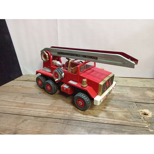 301 - 1970's Meccano Mogul Metal Fire Engine