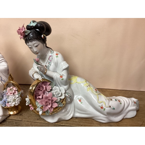 239 - Ceramic Japanese Geisha Ladies - Tallest 33 cm