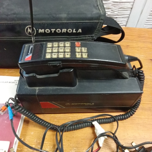 22 - Vintage/retro 1980's MOTAROLA 4500X cellular mobile telephone with bag and original instructions