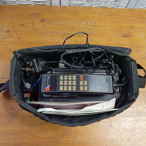 22 - Vintage/retro 1980's MOTAROLA 4500X cellular mobile telephone with bag and original instructions