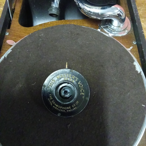 30 - A vintage Gramaphone and  Stella radio