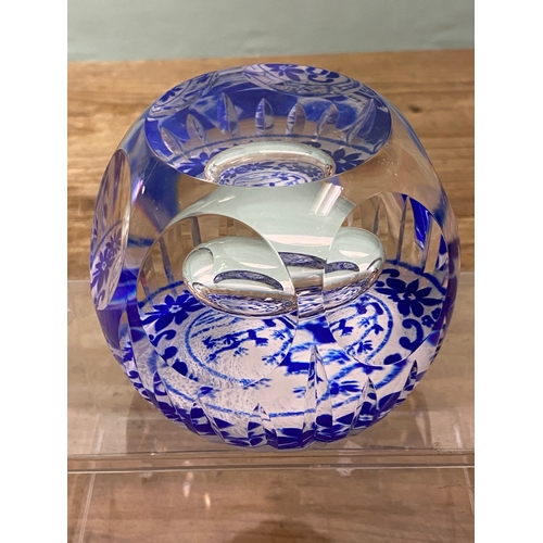 155 - Caithness Scotland Limited Edition Paperweight Piatto Azzurro Magnum 7 of 250