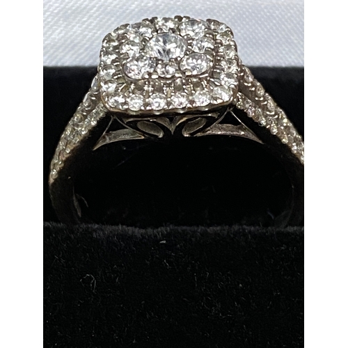 450 - Diamond Set 9ct White Gold Ring Size Q - 4.31g