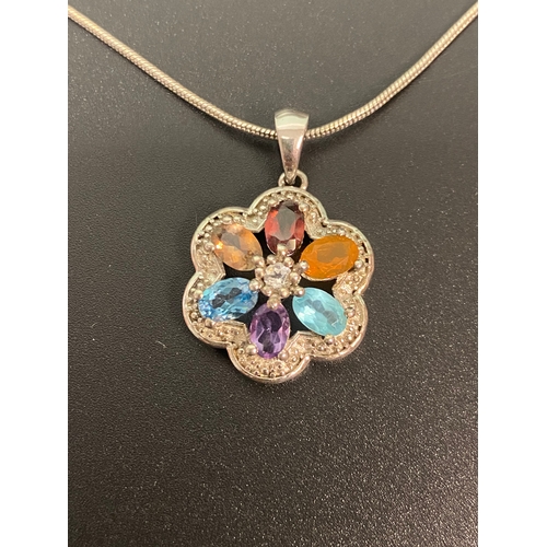 337 - Silver Multi Stone Floral Design Pendant - Weight 3.44 g - Gouveia Andalusite, Ravasthan Garnet, Blu...