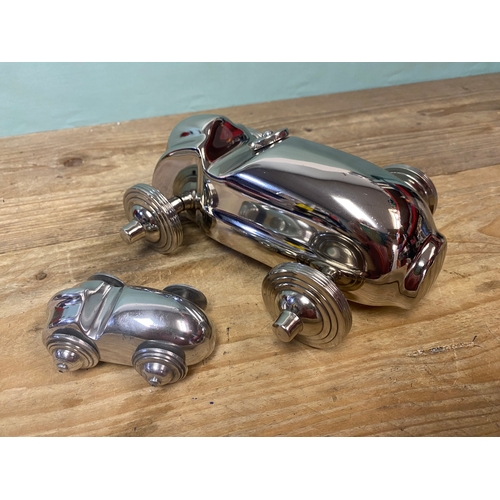 10 - 2 x Aluminium Model Cars