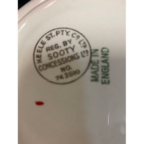 103 - Vintage Sooty Concessions Dish