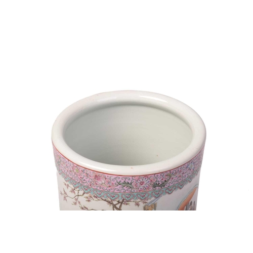 1211 - A 20th-century Chinese ceramic cylindrical stick stand, the body decorated with noblemen and attenda... 