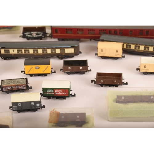 1313 - A collection of 1:148 miniture railway models comprising three Dapol locomotives, a Grafar locomotiv... 