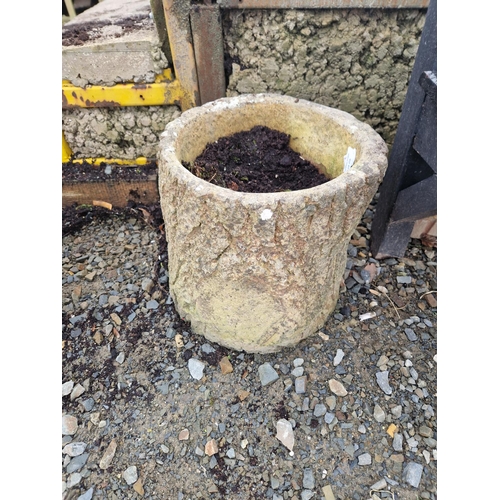 25 - Concrete flower pot