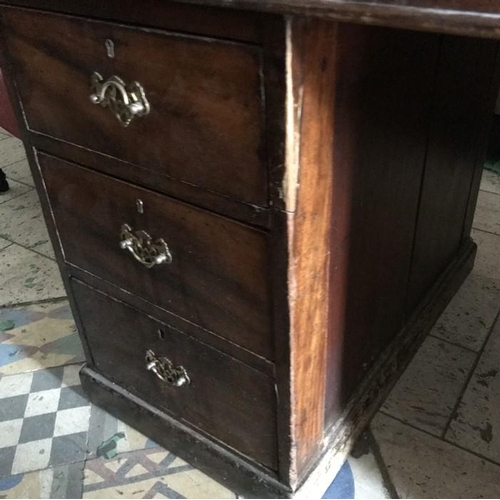 1419 - Mahogany twin pedestal desk, raised black leather top with 9 drawers. 153 w x 75 d x 79cms h.