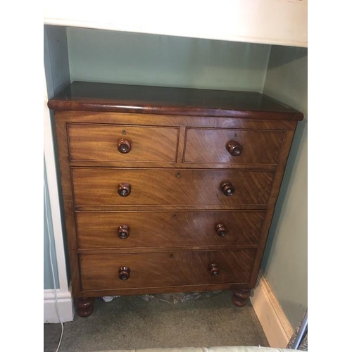 1422 - A Victorian mahogany chest of drawers, two short over three long on turned feet. 107cm h x 93cm w x ... 