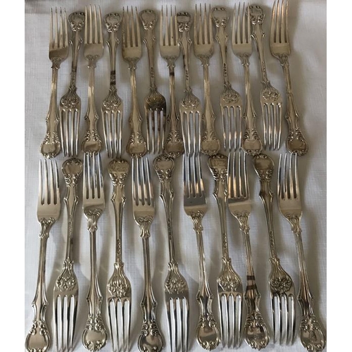 486 - An extensive suite of fine quality hallmarked silver cutlery in Kings shape Victoria pattern. Initia... 