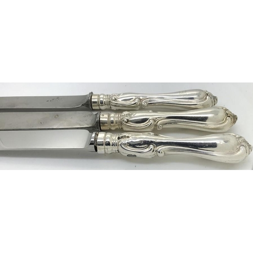 486 - An extensive suite of fine quality hallmarked silver cutlery in Kings shape Victoria pattern. Initia... 