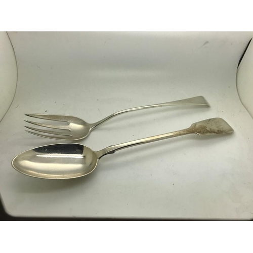 489 - London silver salad fork 1828, 106gms with serving spoon 1838. 140gms both by Thomas Wallis.