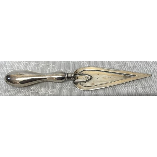 494 - Small trowel page marker, stamped silver. 7.9gms. 10cms l.