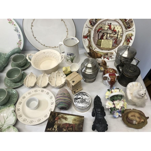 95 - Mixed lot of mainly ceramics including Japanese tea set, Royal Worcester cake plates, Leeds creamwar... 