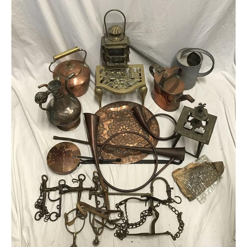 1185 - Large lot of copper and brassware. Copper kettle, watering can, Indian jug and tray, Hunting horns x... 