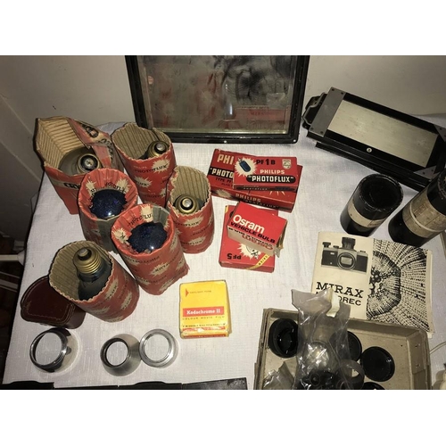 1213 - Miscellany including vintage camera accessories Kobold, Sixtomat, Ilford, Kodachrome etc.