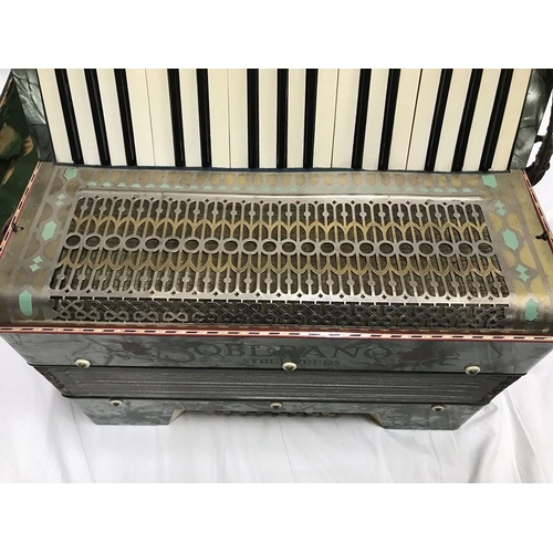 1270 - Soberano cased Accordion, steel reeds. Green marble effect body.