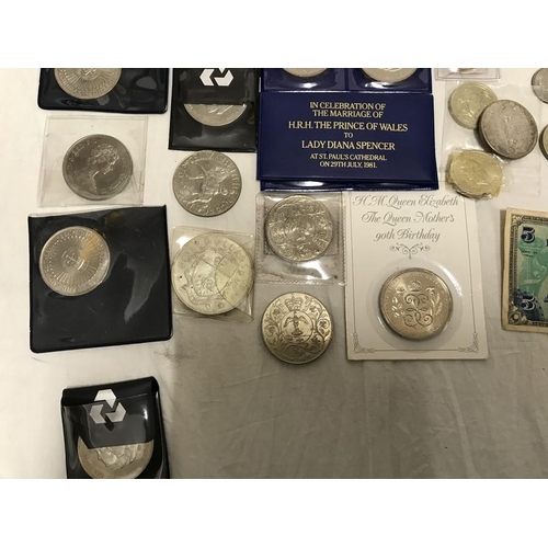 137 - Coin collection, British and Foreign coinage and banknotes and a selection of Royalty and other comm... 