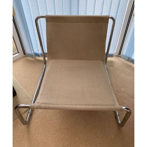 1605 - A 1970's chrome canvas chair.