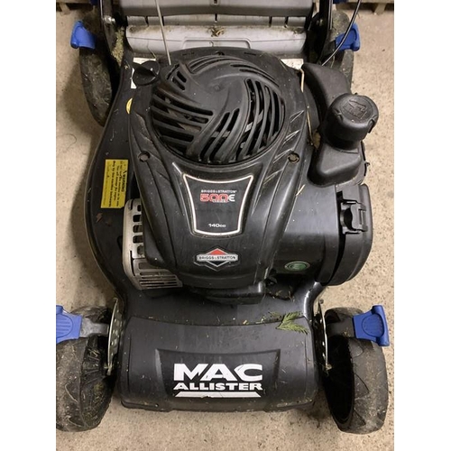 1635 - A Briggs and Stratton Mac Allister 500E series lawn mower.