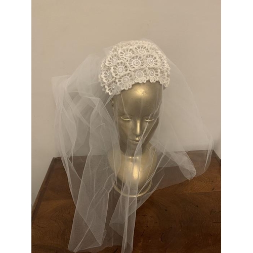 175 - A vintage bridal headdress with veil in original box from Kendals, Manchester.