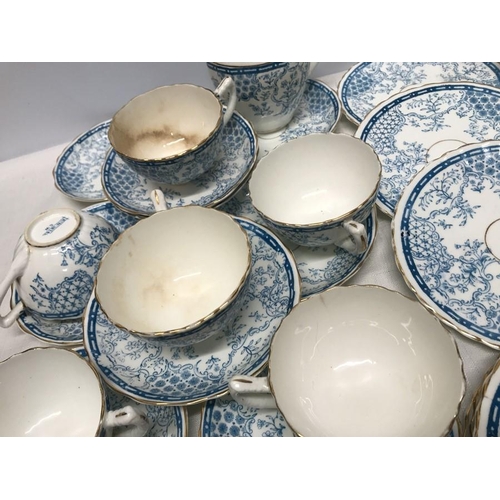 269 - Pottery selection, Victorian blue and white part tea set 25 pieces, Wedgwood blue jasper vase 18cms ... 