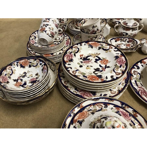 286 - Masons Mandalay Dinner and Tea ware, 72 pieces. Teapot, Coffeepot, cups and saucers, Dinner plates, ... 