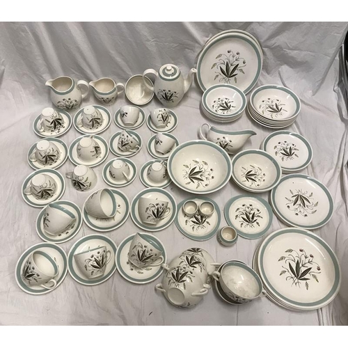 295 - Crown Goldendale, Hedgerow pattern tea and dinner ware. Tea set 39 pieces, dinner ware 45 pieces.