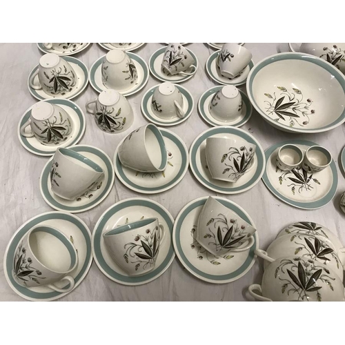 295 - Crown Goldendale, Hedgerow pattern tea and dinner ware. Tea set 39 pieces, dinner ware 45 pieces.