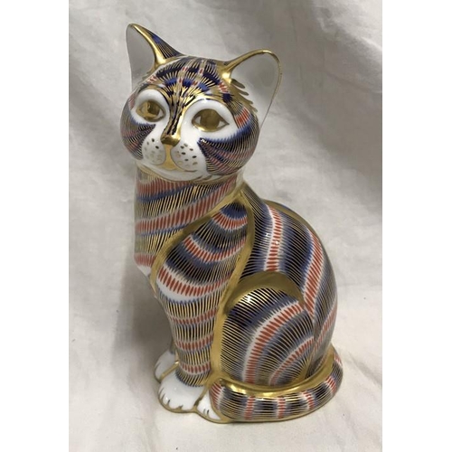 336 - Royal Crown Derby paperweight, seated cat. Gold stopper. 13.5cms h.