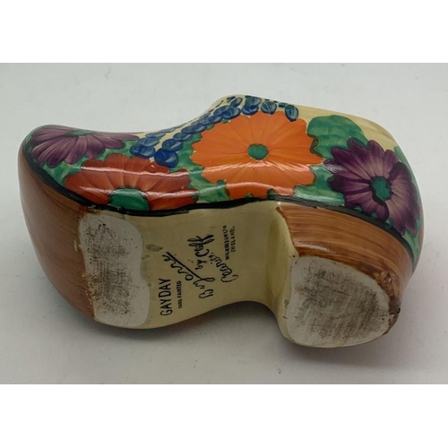 354 - A Clarice Cliff  Bizarre Gay Day pattern clog. 12cms L.