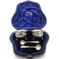 Boxed hallmarked silver salts and spoons, Sheffield 1895, maker Henry Atkin. 71.3gms total.