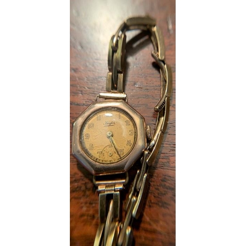 714 - Ladies 9ct gold cased ladies wristwatch on an expanding bracelet, marked 9ct ACC. Total weight 20.4g... 