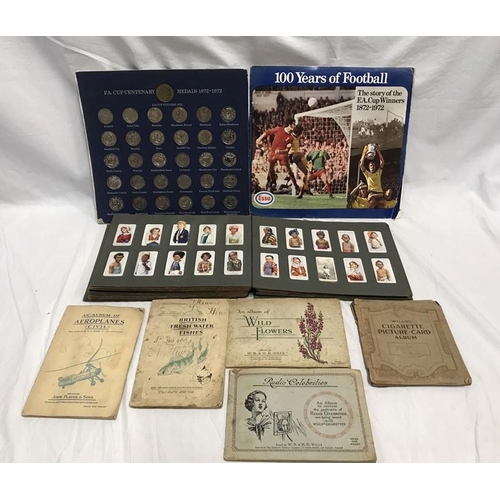 773 - Wills and John Player cigarette and albums, mixed album including Ogdens pop up cigarette cards toge... 