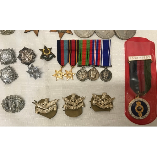 775A - World War II medals group of 4. The 39-45 Star, Burma Star, Defence and War medals and  Elizabeth II... 